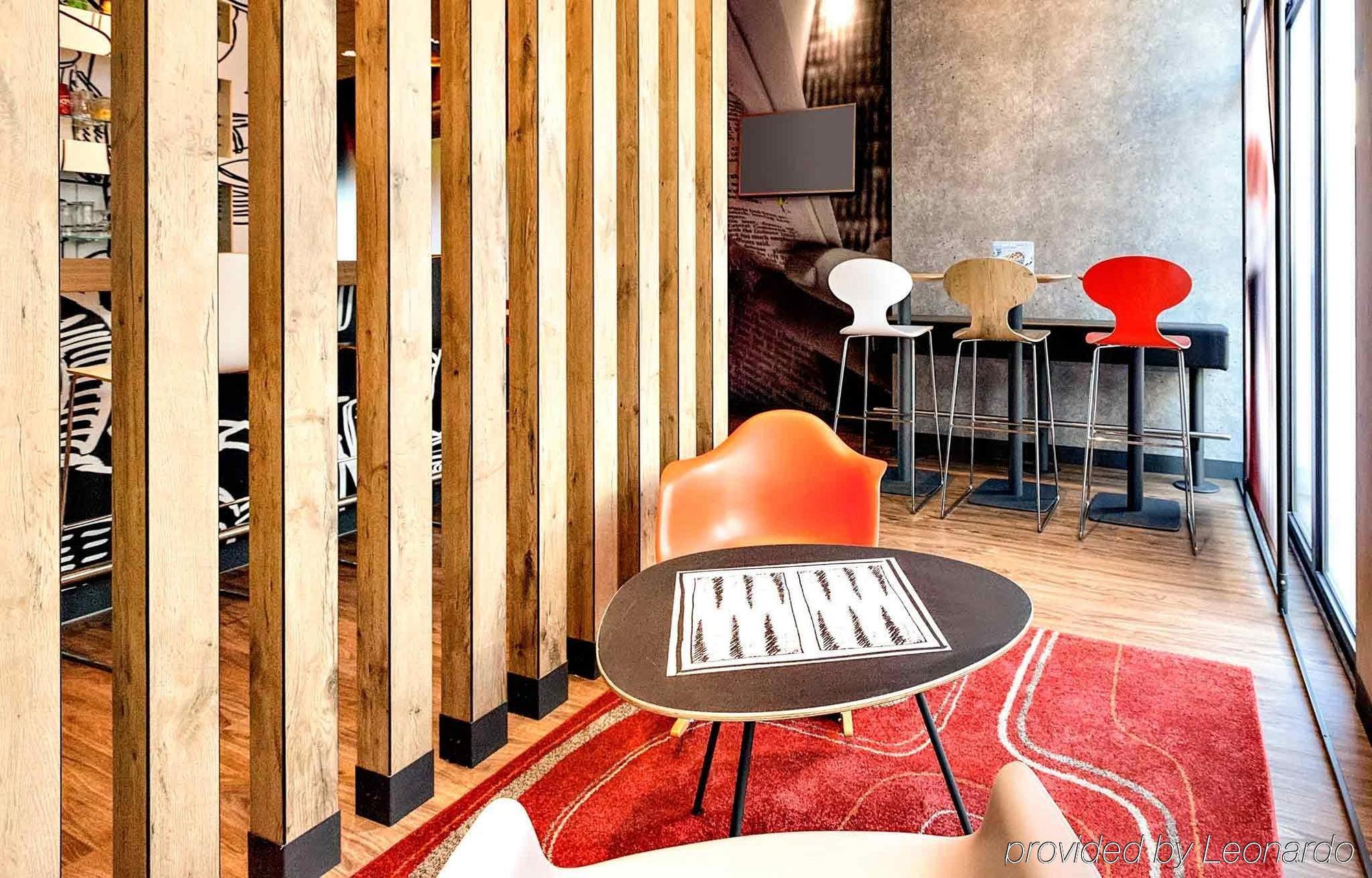 Ibis Agen Centre Gare Hotel Екстериор снимка